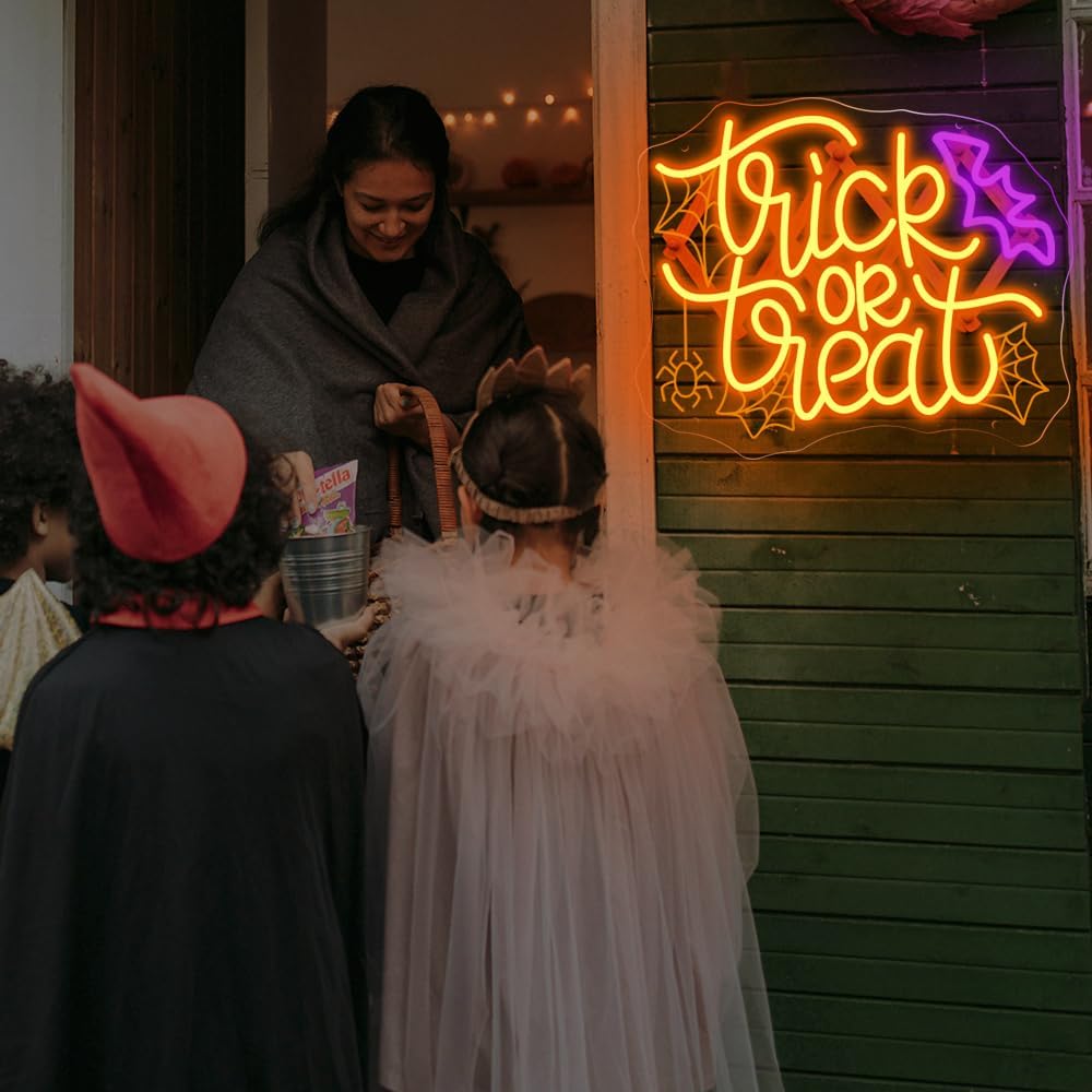 Trick or Treat LED Neon Sign U – Home Decor Lighting Tricks recenzja i cena